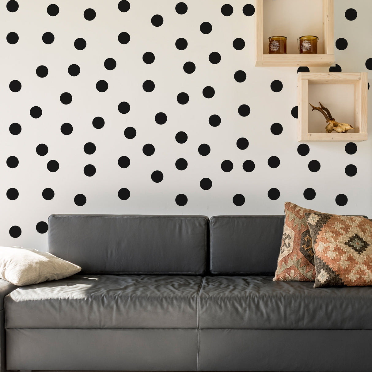 Alternate product presentation of Circle Wall Stickers.