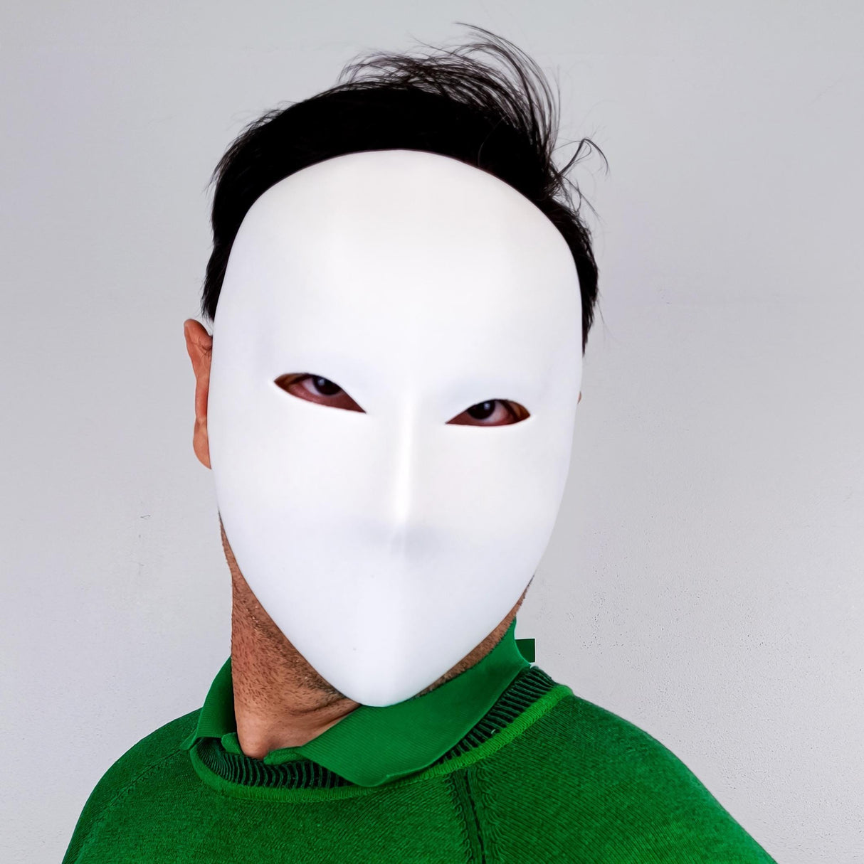 Additional product detail of Blank Face Mask.