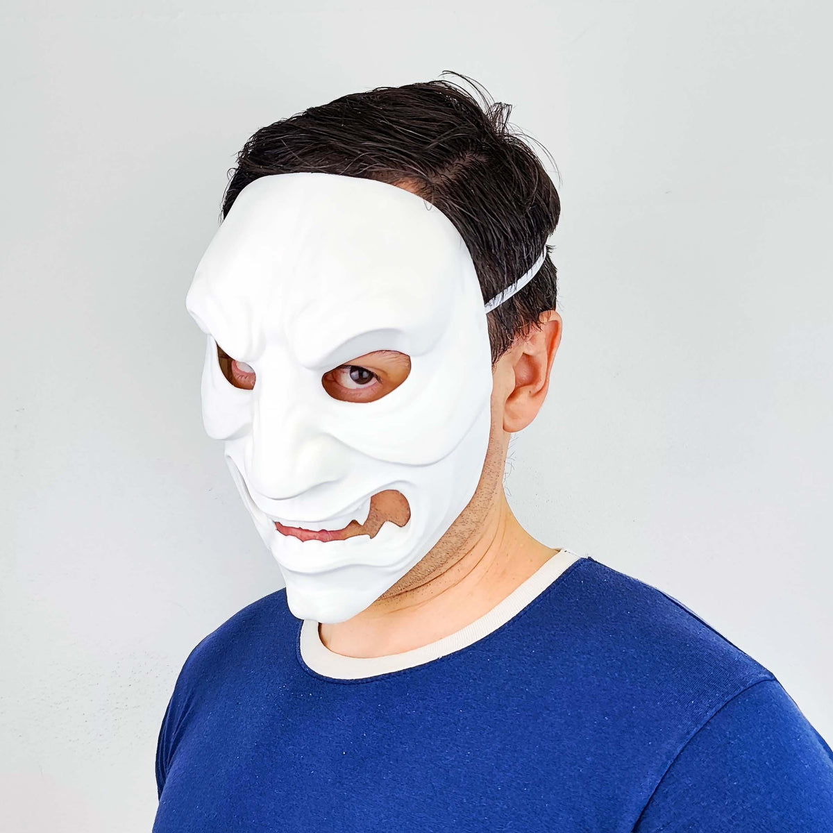 Alternate product view of 3D Printed Oni Samurai Mask.