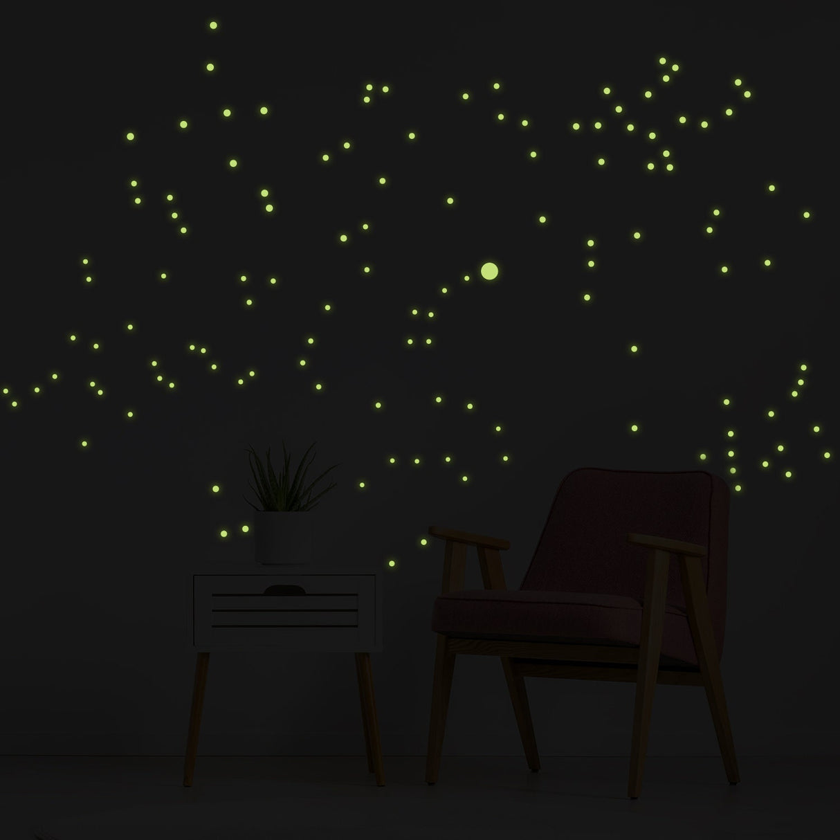 Additional product presentation of Night Glowing Star Wall Stickers.