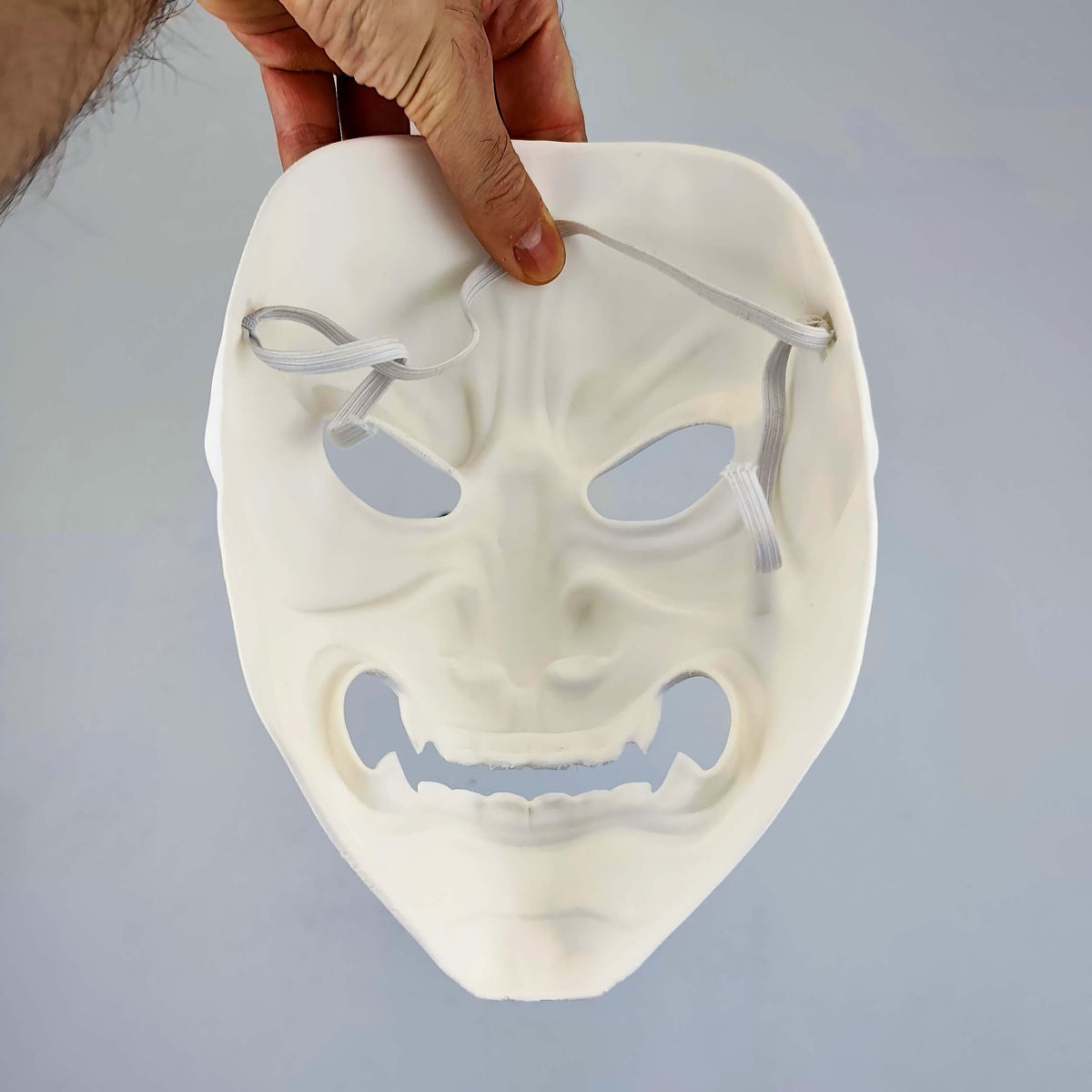Additional product detail of 3D Printed Oni Samurai Mask.