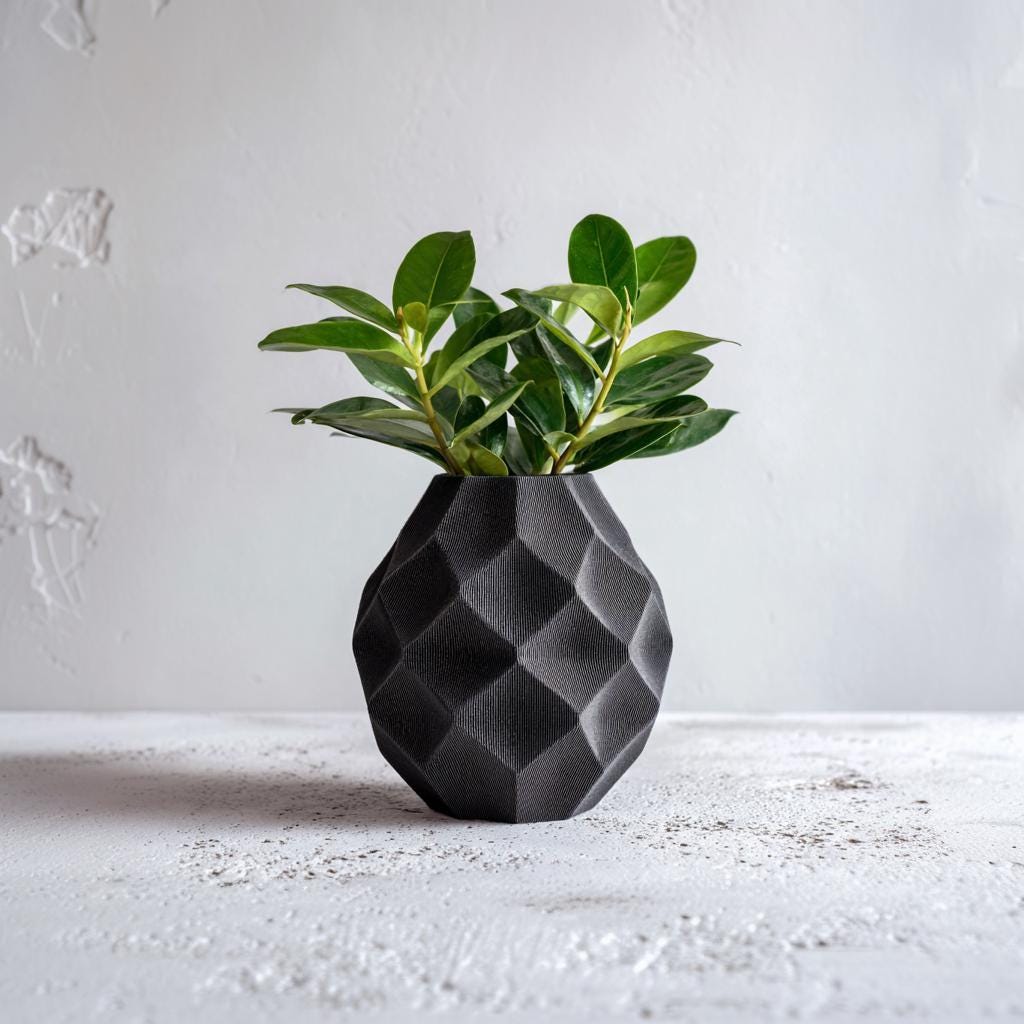 Additional product view of 3D Printed Geometric Dry Flower Vase.